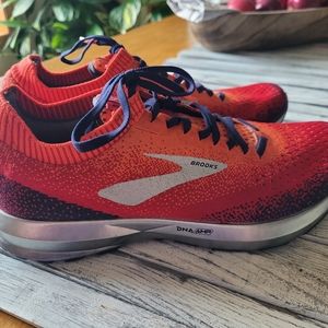 Mens Brooks Shoes